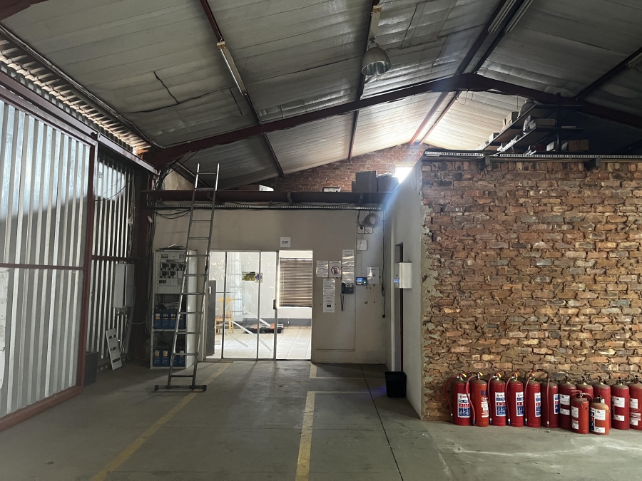 7 Bedroom Property for Sale in Rietvallei AH Gauteng