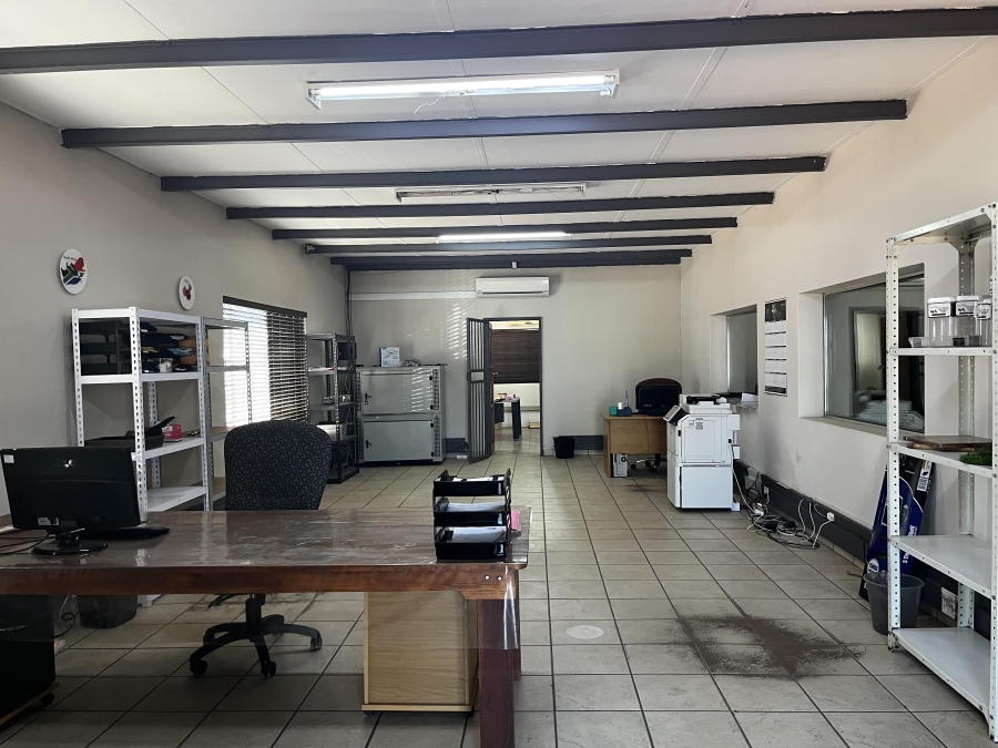 7 Bedroom Property for Sale in Rietvallei AH Gauteng