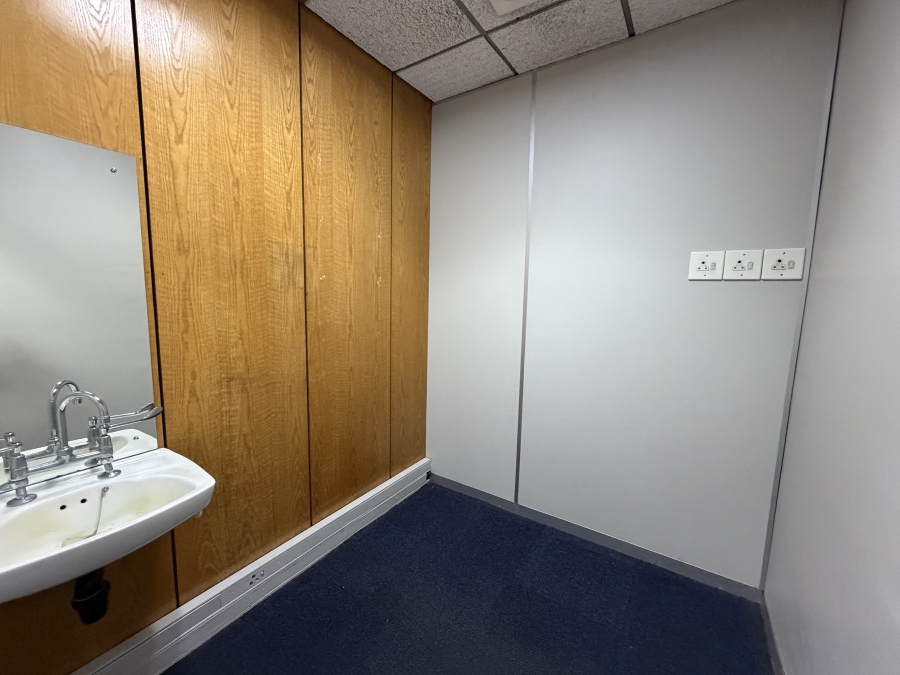 To Let Commercial Property for Rent in Laudium Gauteng