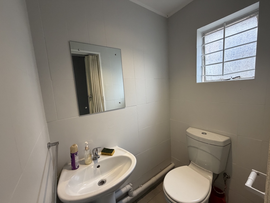 To Let Commercial Property for Rent in Laudium Gauteng