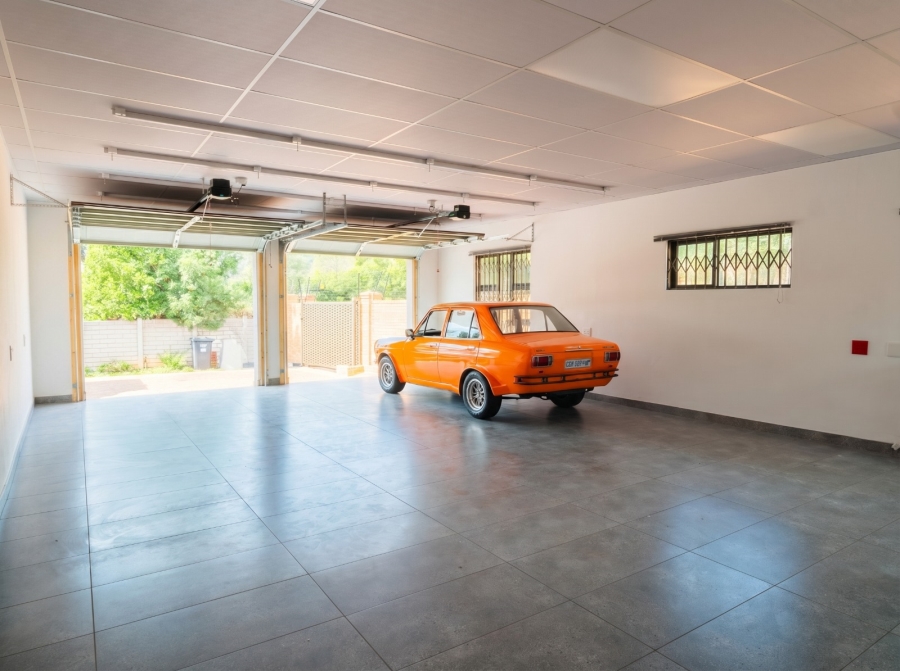 3 Bedroom Property for Sale in Glenanda Gauteng