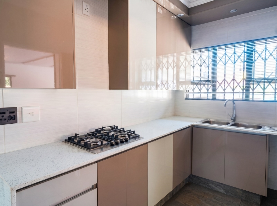 3 Bedroom Property for Sale in Glenanda Gauteng