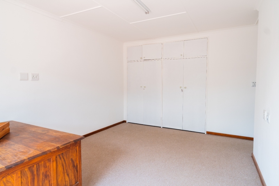 3 Bedroom Property for Sale in Glenanda Gauteng