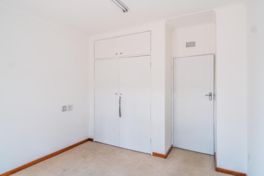 3 Bedroom Property for Sale in Glenanda Gauteng