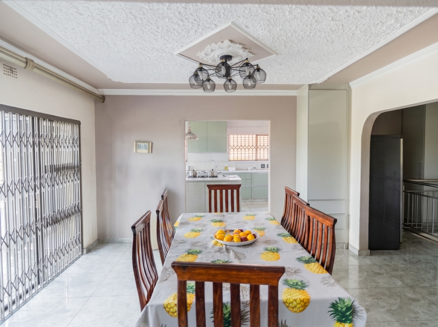 6 Bedroom Property for Sale in Winchester Hills Gauteng