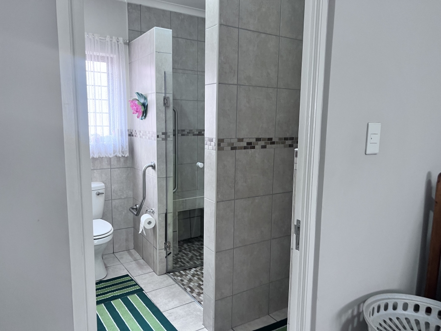 3 Bedroom Property for Sale in Brentwood Park AH Gauteng