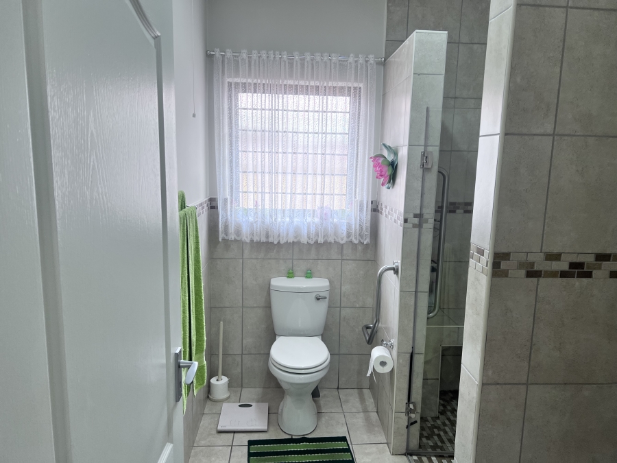 3 Bedroom Property for Sale in Brentwood Park AH Gauteng
