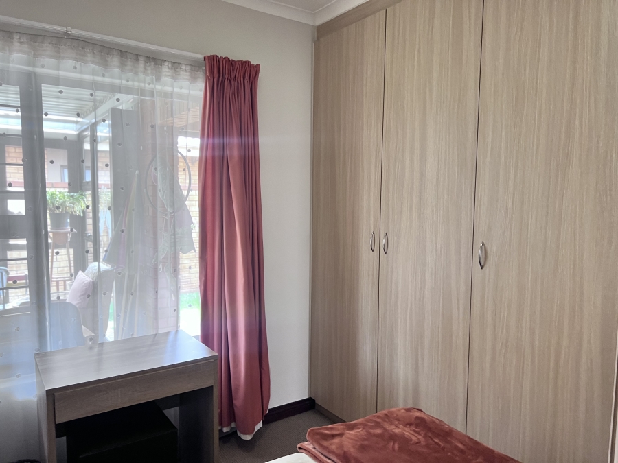 3 Bedroom Property for Sale in Brentwood Park AH Gauteng