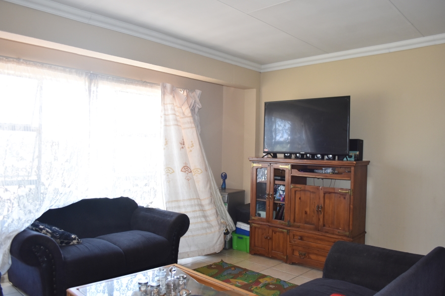 2 Bedroom Property for Sale in Silverton Gauteng