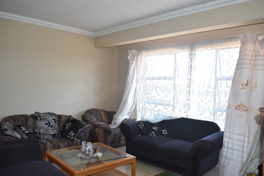 2 Bedroom Property for Sale in Silverton Gauteng