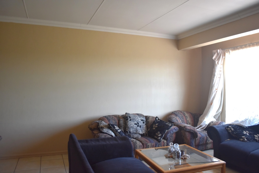 2 Bedroom Property for Sale in Silverton Gauteng