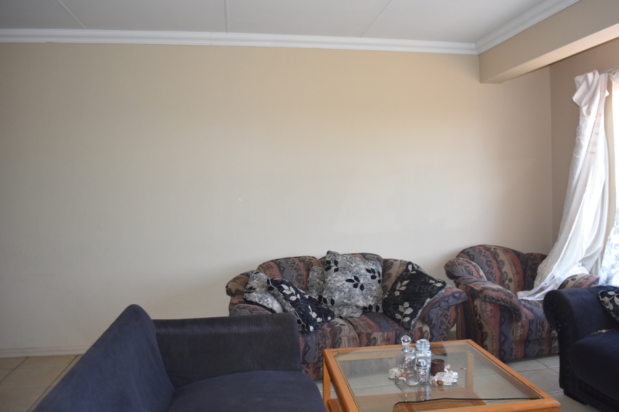 2 Bedroom Property for Sale in Silverton Gauteng