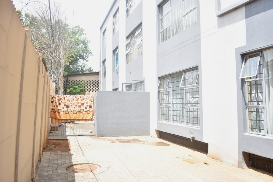 2 Bedroom Property for Sale in Silverton Gauteng