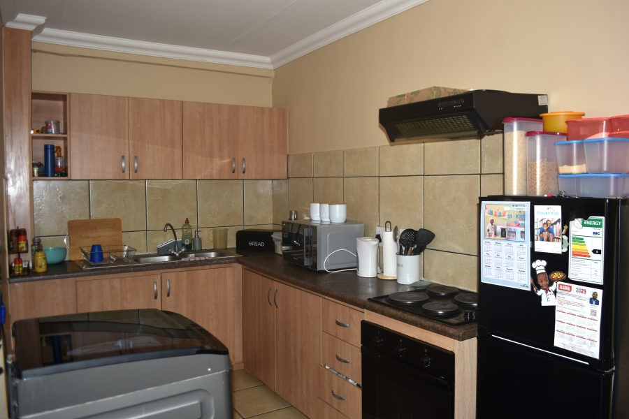 2 Bedroom Property for Sale in Silverton Gauteng