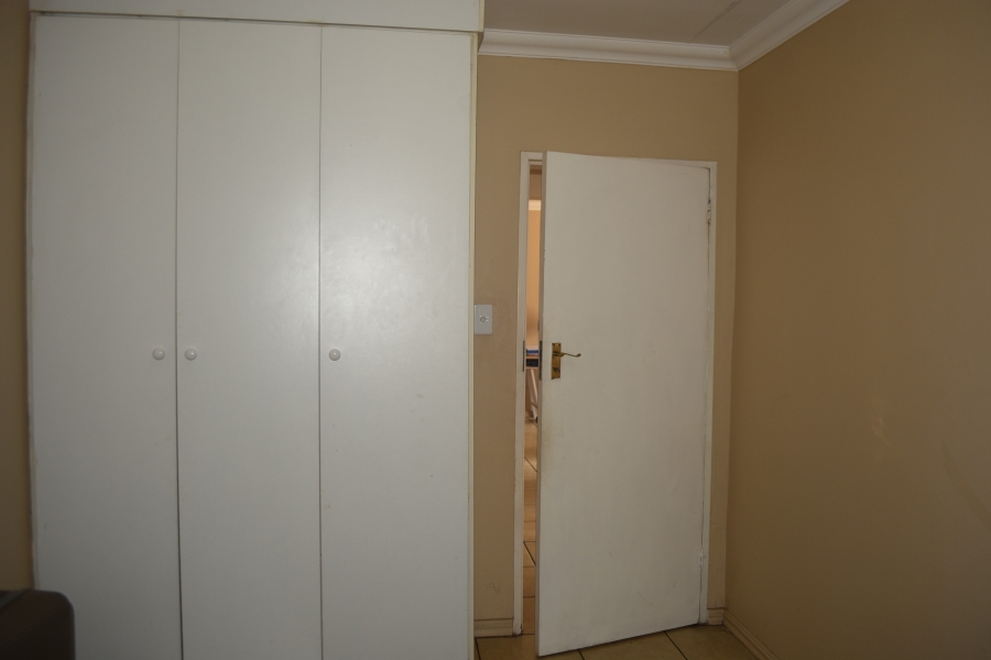 2 Bedroom Property for Sale in Silverton Gauteng