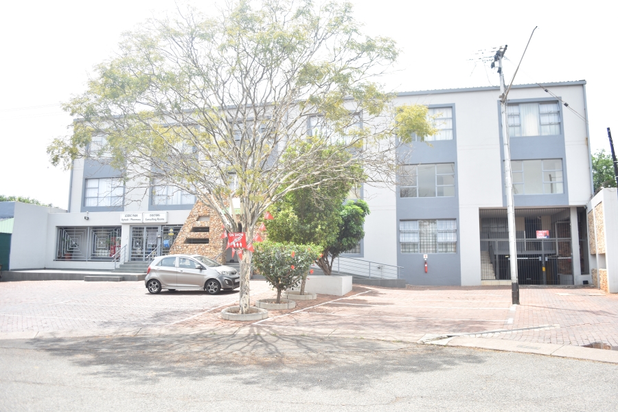 1 Bedroom Property for Sale in Silverton Gauteng