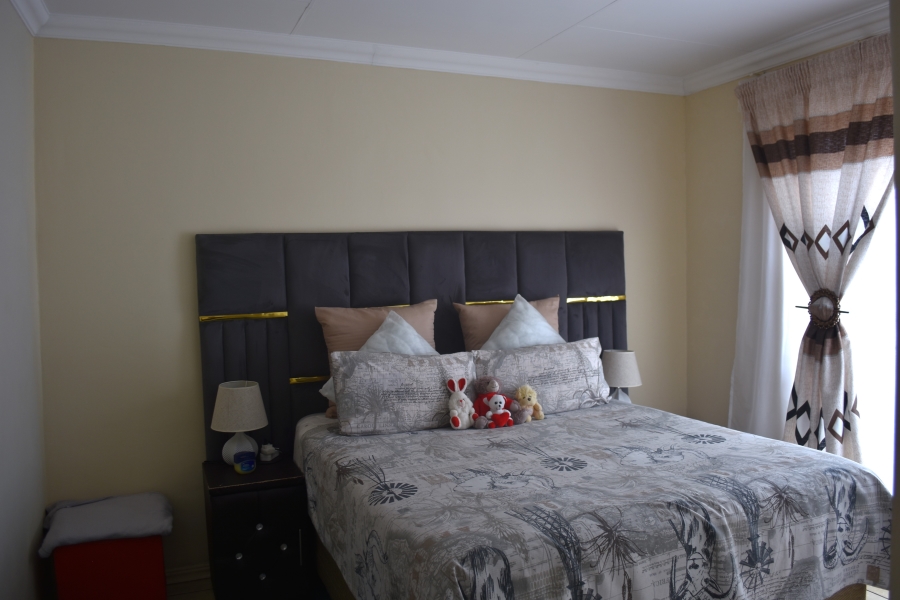 1 Bedroom Property for Sale in Silverton Gauteng