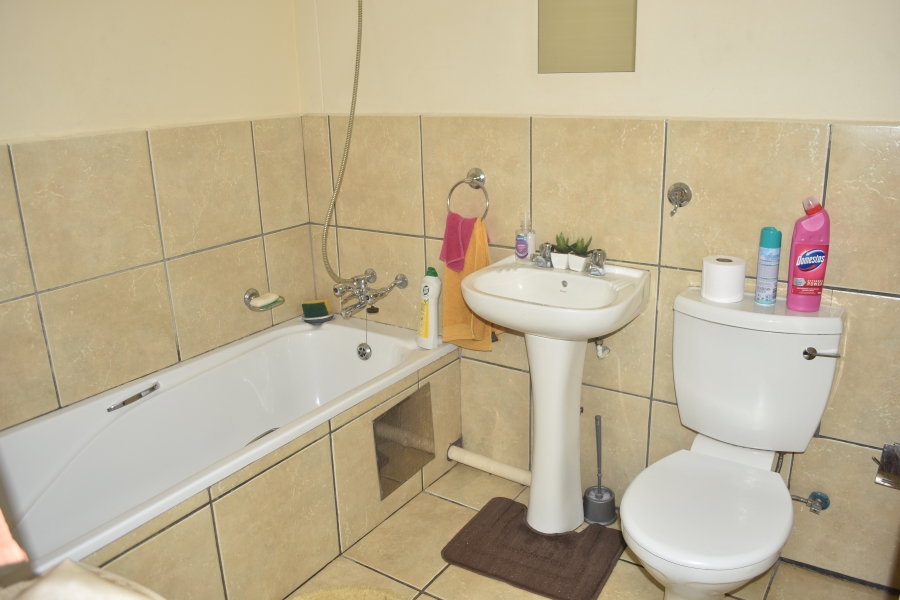 1 Bedroom Property for Sale in Silverton Gauteng