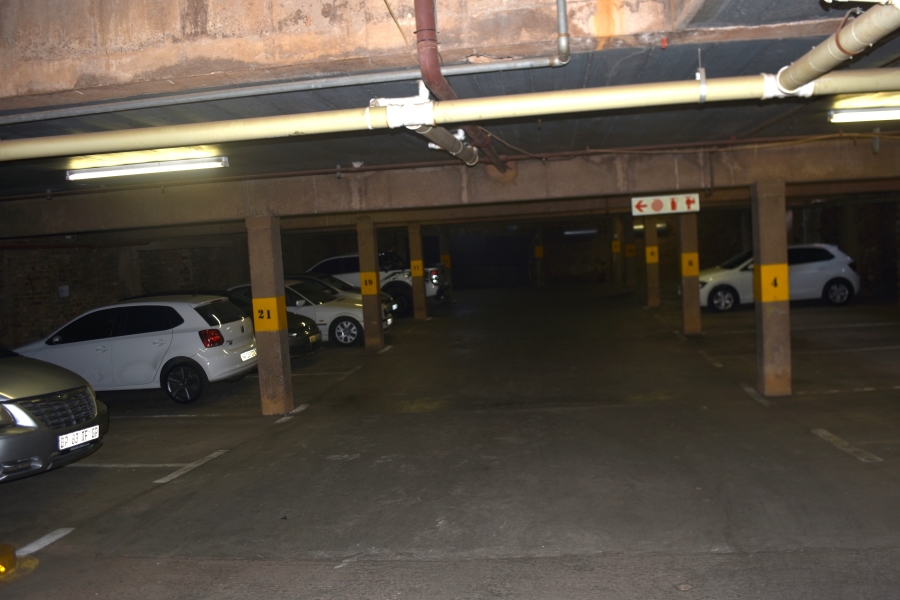 1 Bedroom Property for Sale in Silverton Gauteng