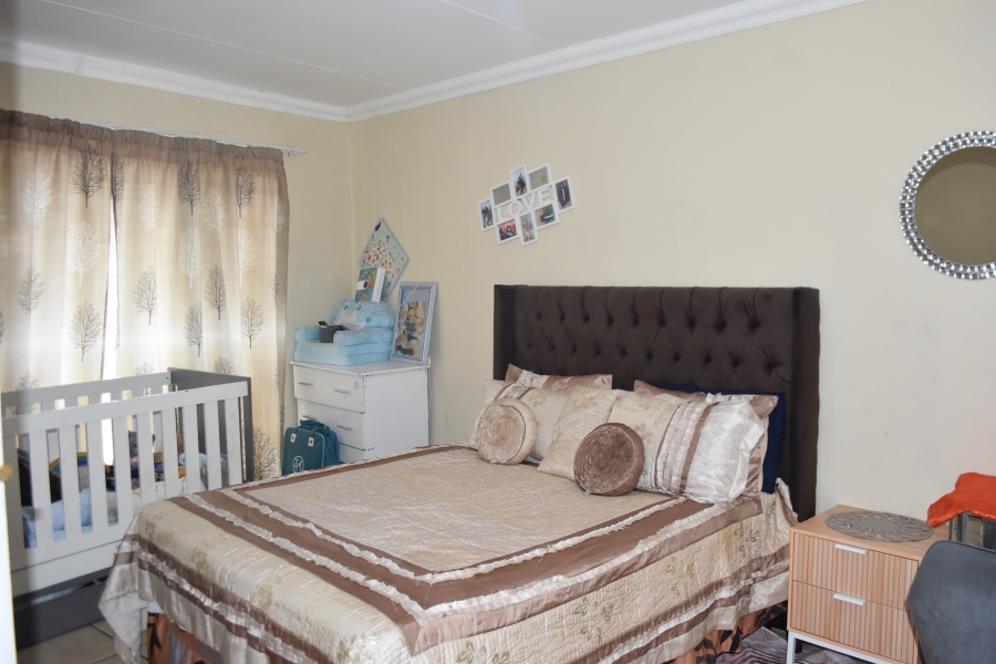 2 Bedroom Property for Sale in Silverton Gauteng