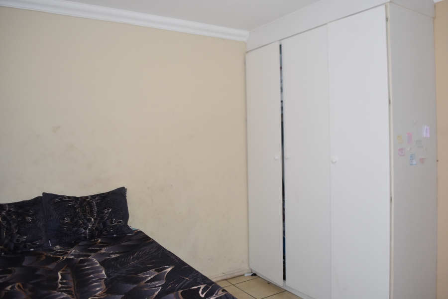 2 Bedroom Property for Sale in Silverton Gauteng
