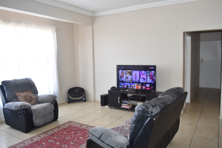 2 Bedroom Property for Sale in Silverton Gauteng