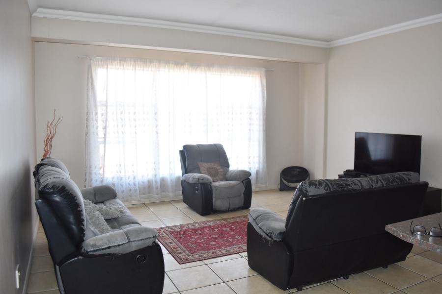 2 Bedroom Property for Sale in Silverton Gauteng