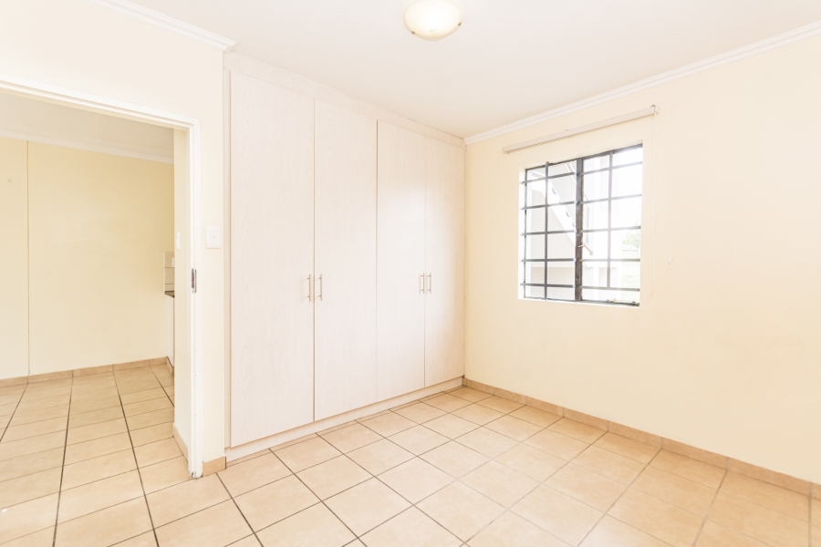1 Bedroom Property for Sale in Noordwyk Gauteng