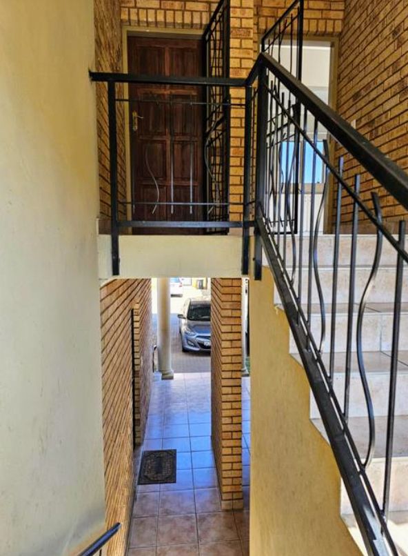 To Let 2 Bedroom Property for Rent in Randfontein Central Gauteng