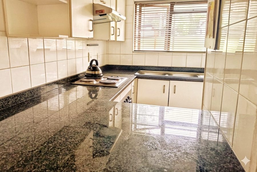 1 Bedroom Property for Sale in President Ridge Gauteng