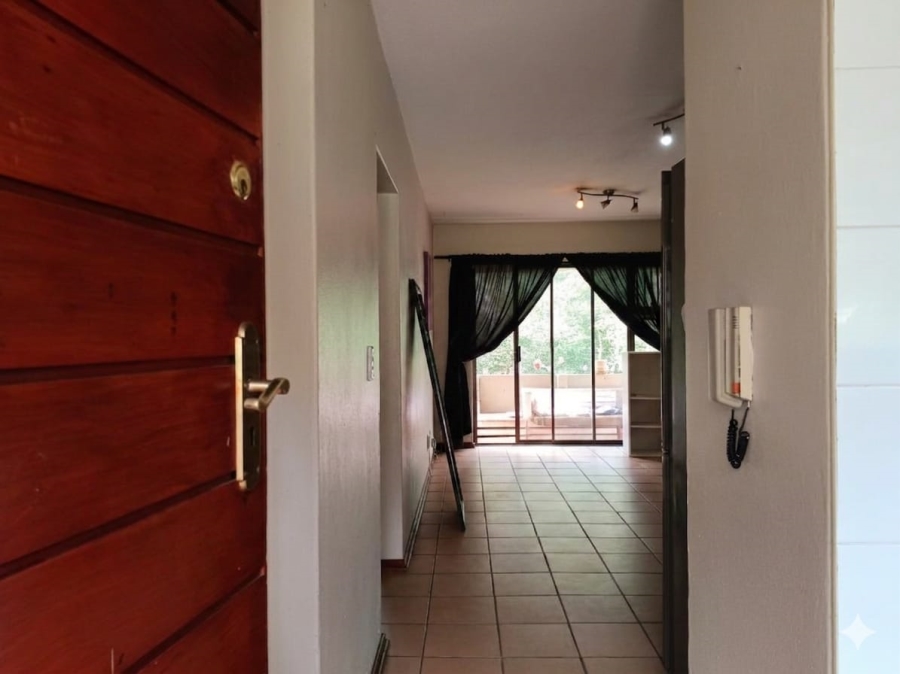 1 Bedroom Property for Sale in President Ridge Gauteng