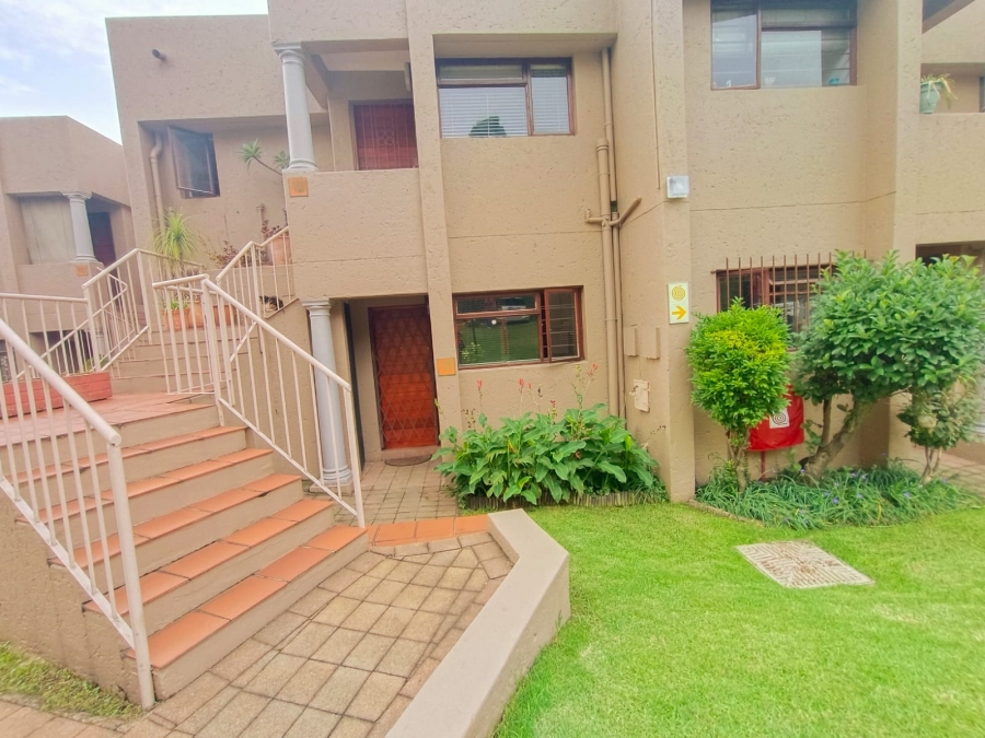 1 Bedroom Property for Sale in President Ridge Gauteng