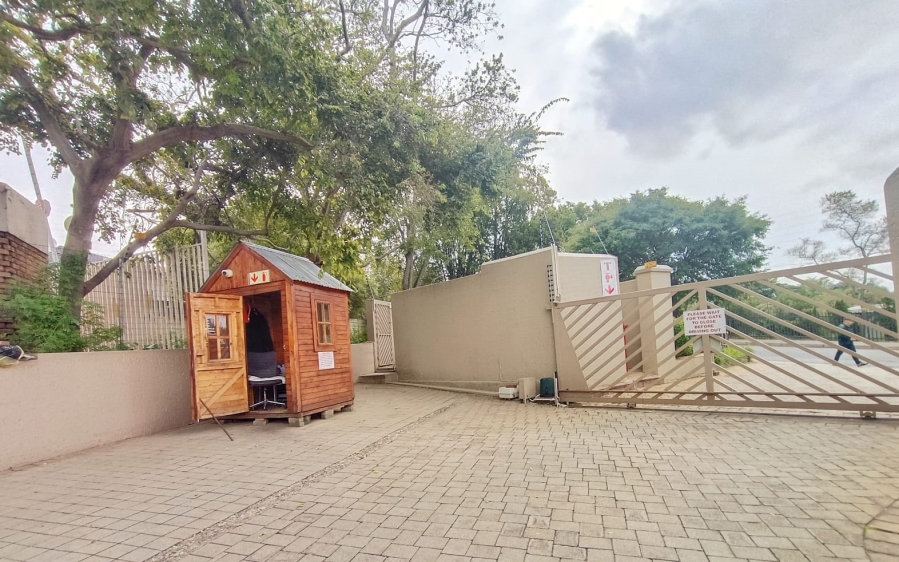 1 Bedroom Property for Sale in President Ridge Gauteng
