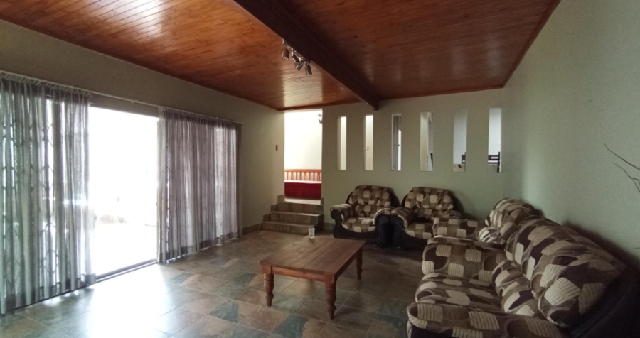 4 Bedroom Property for Sale in Waterkloof Ridge Gauteng