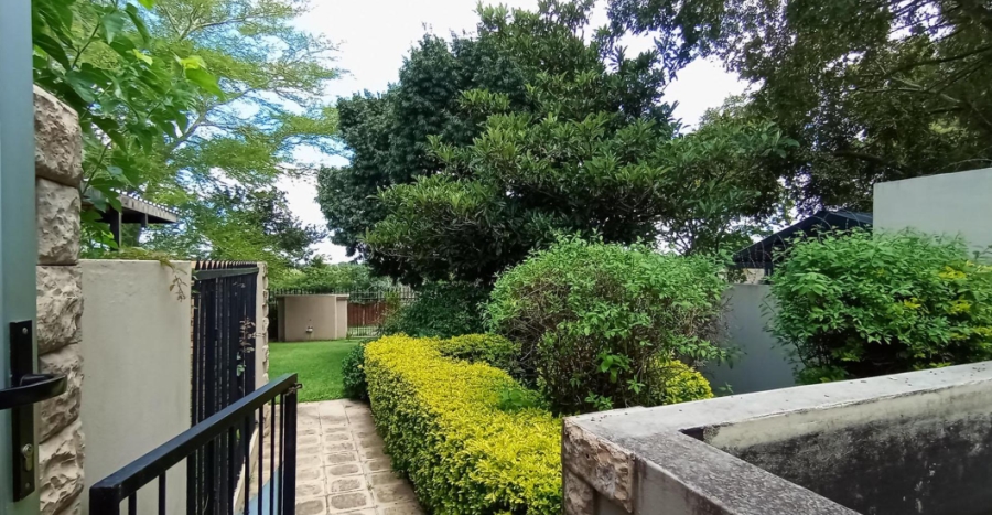 4 Bedroom Property for Sale in Waterkloof Ridge Gauteng