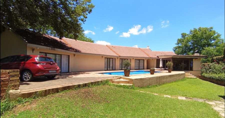 4 Bedroom Property for Sale in Waterkloof Gauteng