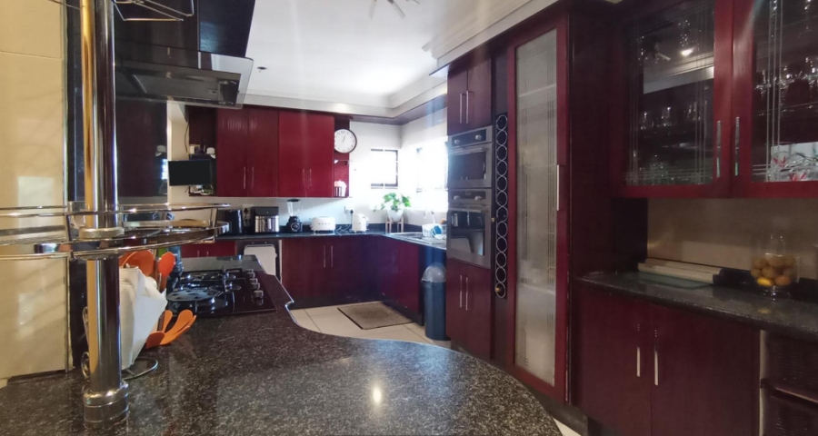 4 Bedroom Property for Sale in Waterkloof Gauteng