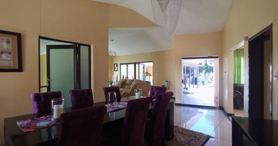 4 Bedroom Property for Sale in Waterkloof Gauteng