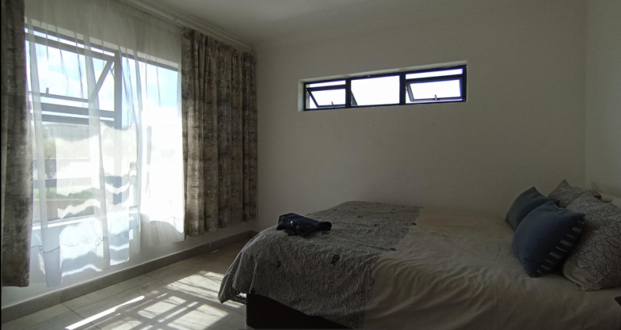 3 Bedroom Property for Sale in Rua Vista Gauteng
