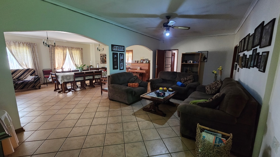 4 Bedroom Property for Sale in Klipkop Gauteng