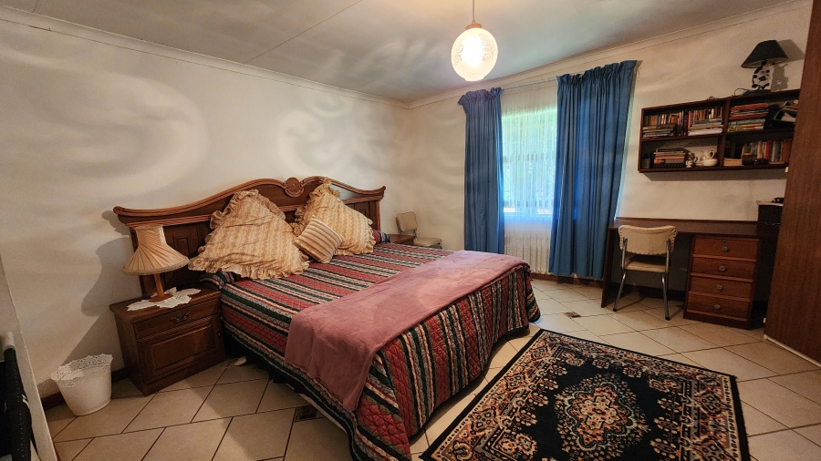 4 Bedroom Property for Sale in Klipkop Gauteng