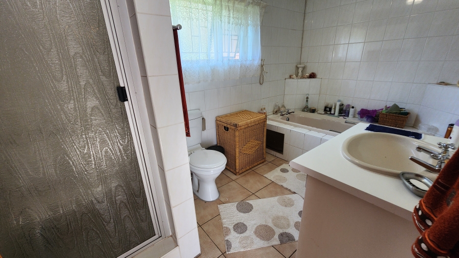 4 Bedroom Property for Sale in Klipkop Gauteng