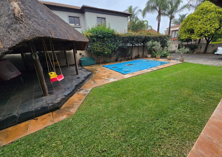 5 Bedroom Property for Sale in Wierdaglen Estate Gauteng