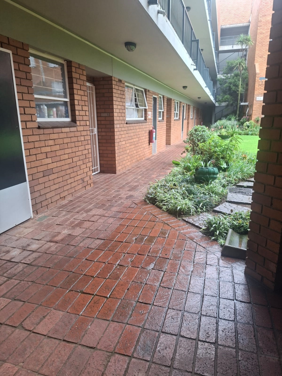 2 Bedroom Property for Sale in Malvern East Gauteng