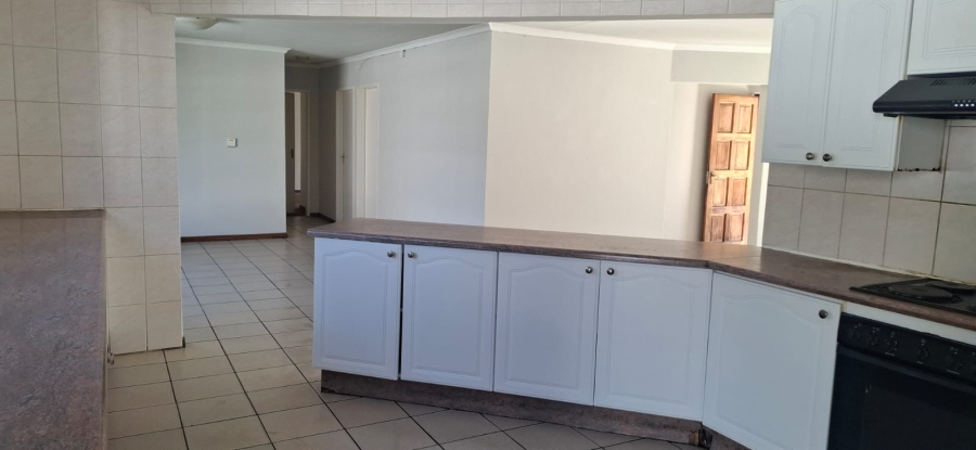 3 Bedroom Property for Sale in Hectorton Gauteng