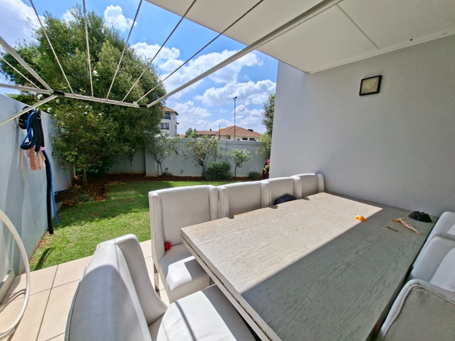 3 Bedroom Property for Sale in Greenstone Hill Gauteng