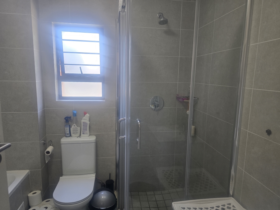 To Let 2 Bedroom Property for Rent in Northgate Gauteng