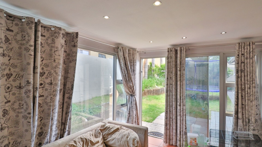 3 Bedroom Property for Sale in Halfway Gardens Gauteng