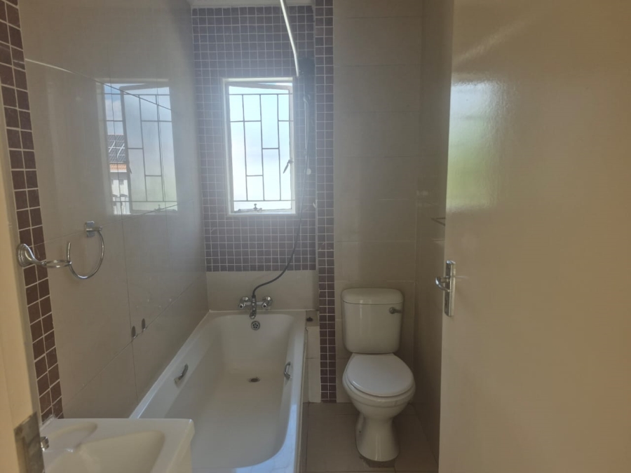 2 Bedroom Property for Sale in Eden Glen Gauteng