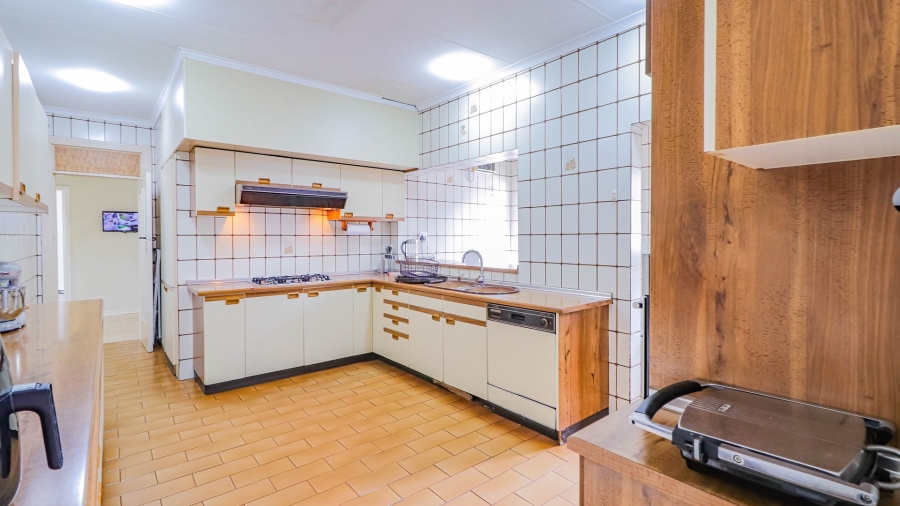 3 Bedroom Property for Sale in Bramley Gauteng